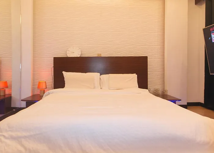 Movietelle By Reddoorz * Lapu-Lapu City